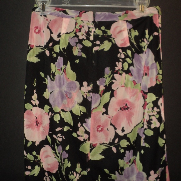 Twyla Blue Size 8 Straight Floral Skirt Mid-Calf - Picture 5 of 7